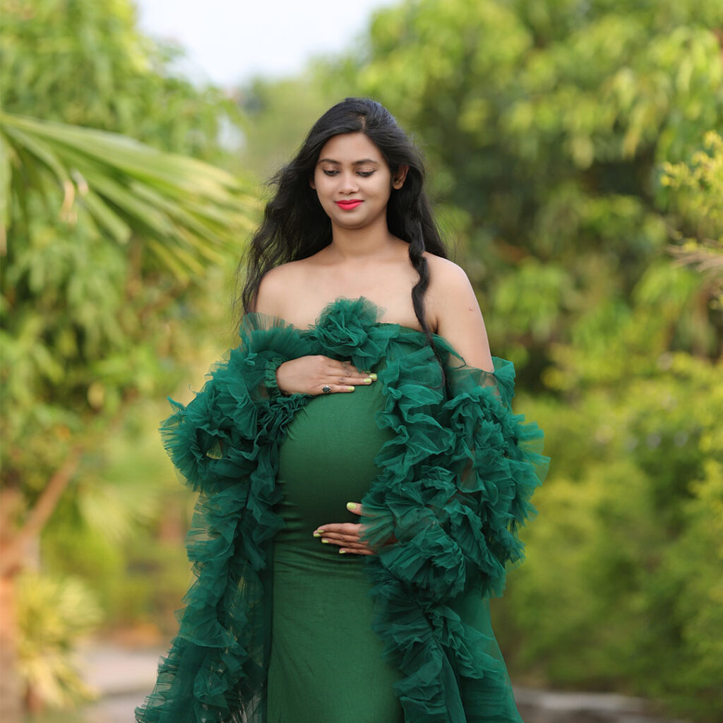Maternity portrait photography in Ranchi